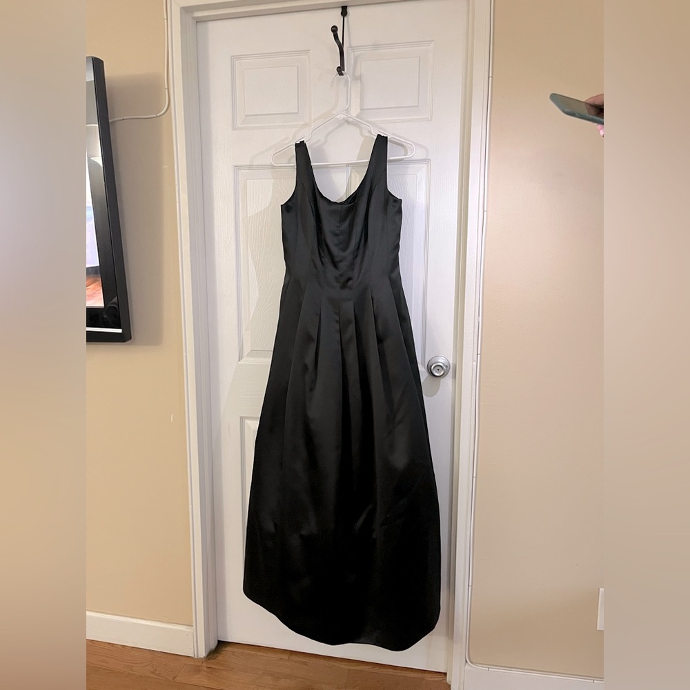 Elegant Black Evening Dress